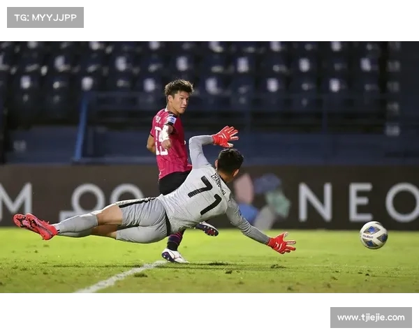 申花9月迎强援回归 杨皓宇领衔助力球队重启新征程 申花9月迎强援回归 杨皓宇领衔助力球队重启新征程